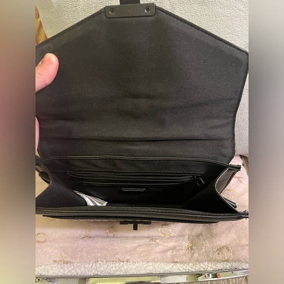 Aldo clutch/crossbody in one. - Picture 4 of 11